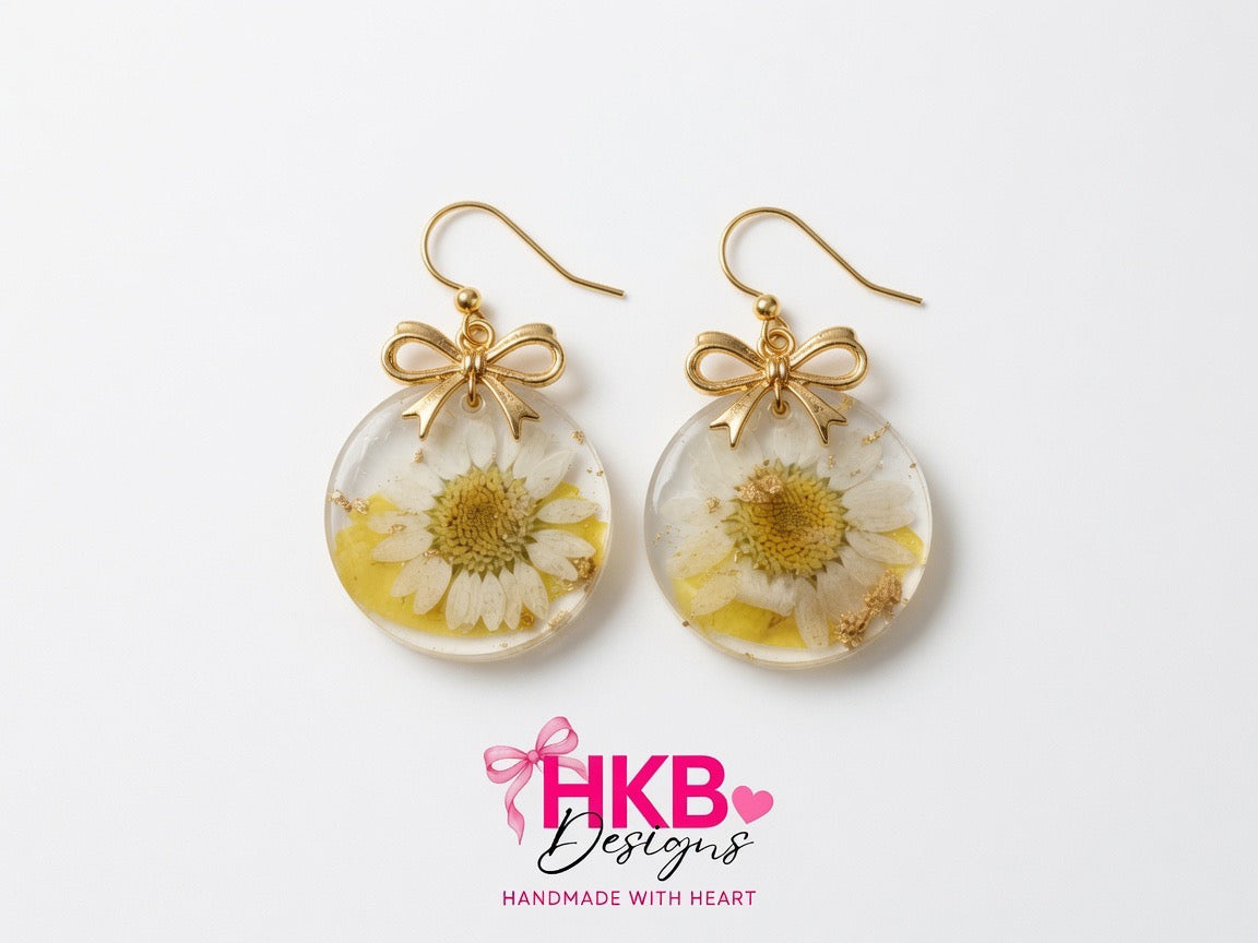 Golden Bow Daisy Resin Earrings